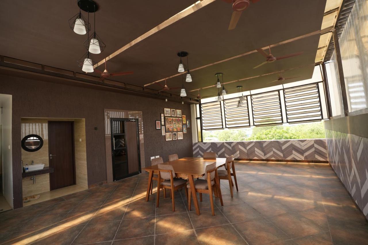 Hotel Sri Ambal Grand Virudunagar Zewnętrze zdjęcie